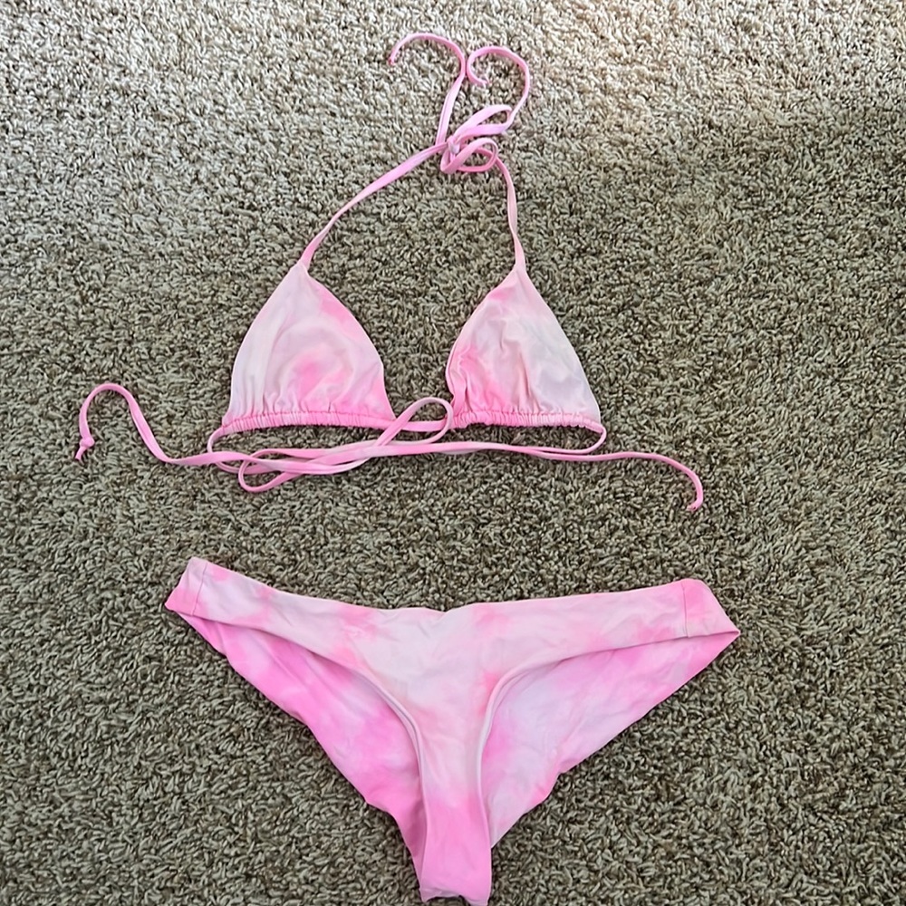 FRANKIES BIKINI SOFIA RICHIE collab